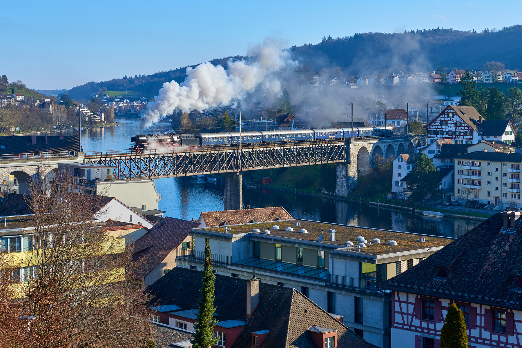 Feuerthalen (Rheinbrücke)